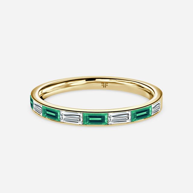 Green Emerald And Baguette Diamond Yellow Gold Wedding Ring