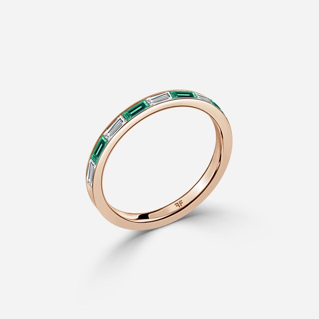 Green Emerald And Baguette Diamond Rose Gold Wedding Ring