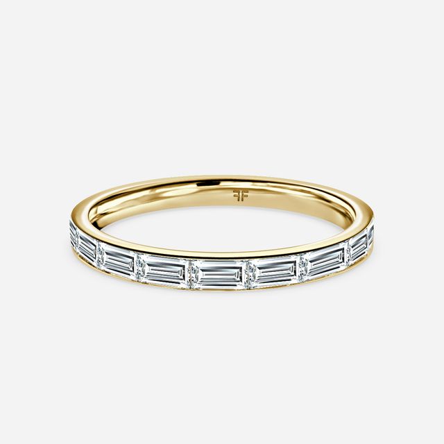 Baguette Cut Diamond Wedding Ring In Yellow Gold