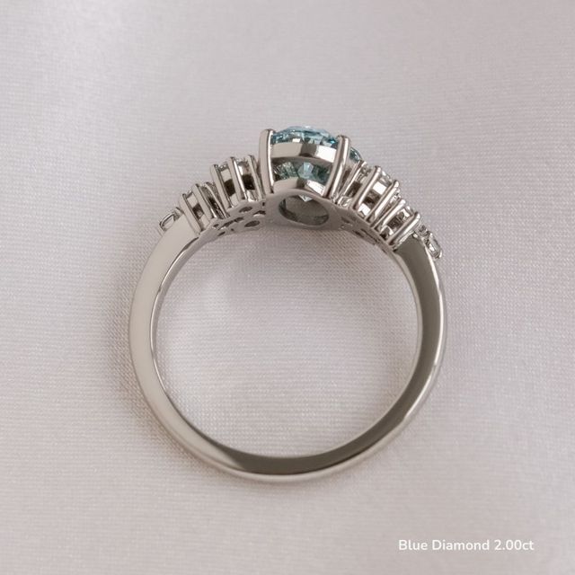 Luz De La Luna White Gold Unique Engagement Ring