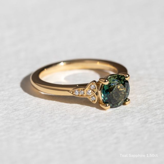 Celtic Song Yellow Gold Vintage Engagement Ring