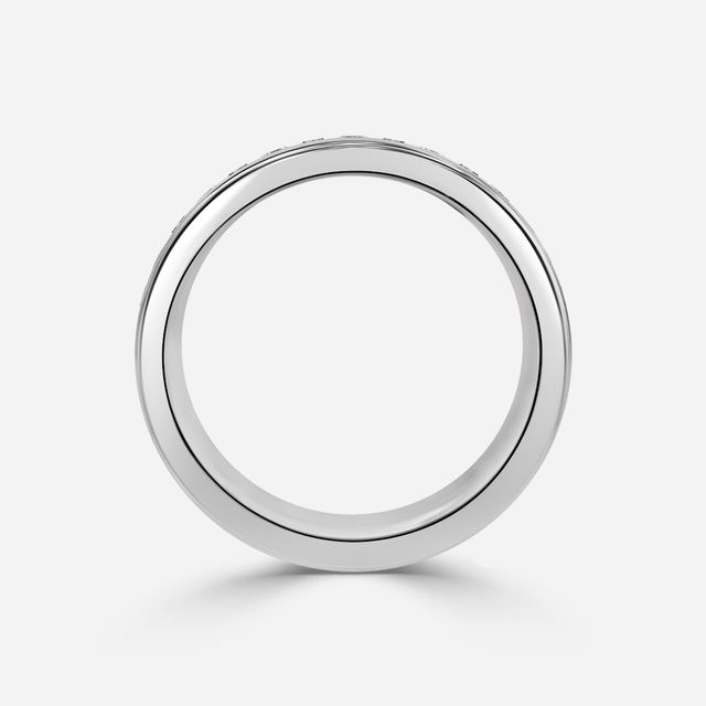 Britney Platinum Round And Emerald Diamond Wedding Ring