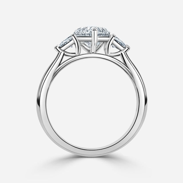 Manilla White Gold Trilogy Engagement Ring
