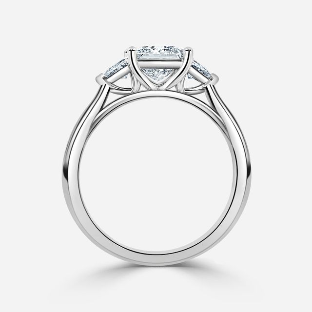 Manilla White Gold Trilogy Engagement Ring