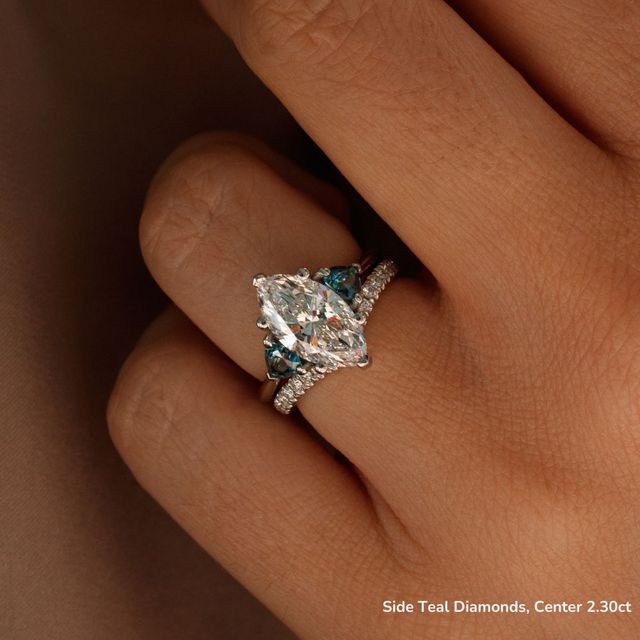 Manilla White Gold Trilogy Engagement Ring