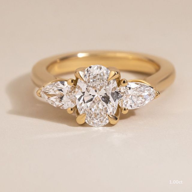 Yellow Gold Trillion Cut Diamond Flower Ring