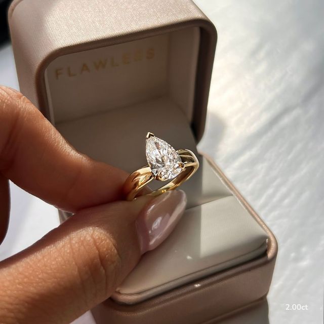 Vri Yellow Gold Solitaire Engagement Ring