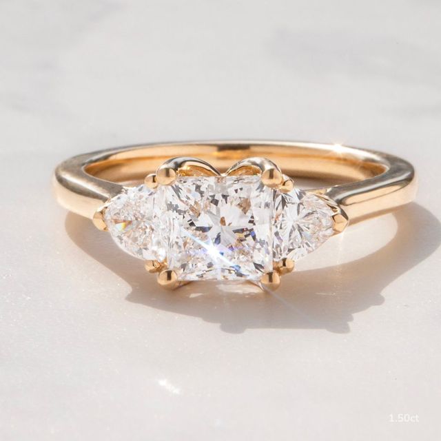 Yellow Gold Trillion Cut Diamond Flower Ring