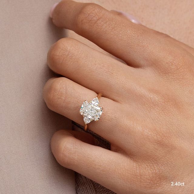 Manilla Yellow Gold Trilogy Engagement Ring