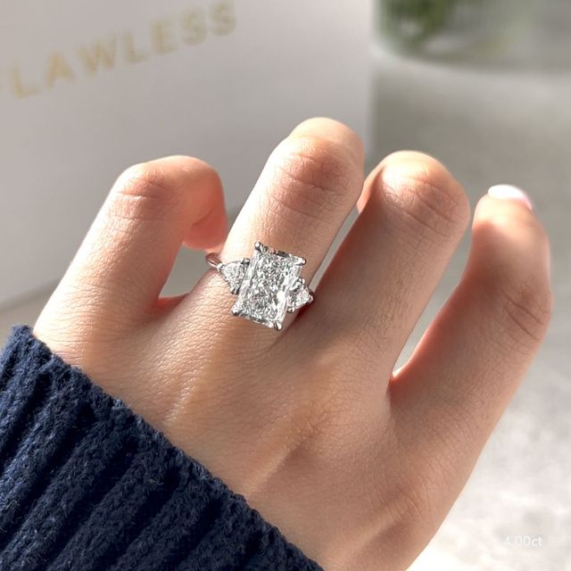 Manilla Platinum Trilogy Engagement Ring