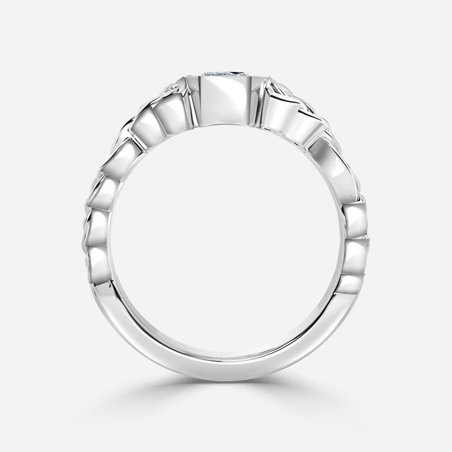 Béal White Gold Men's Celtic Engagement Ring