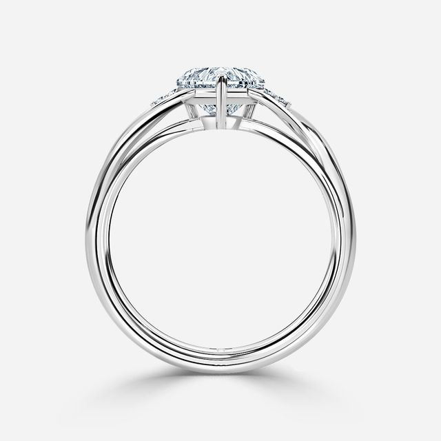 Fëa White Gold Celtic Engagement Ring