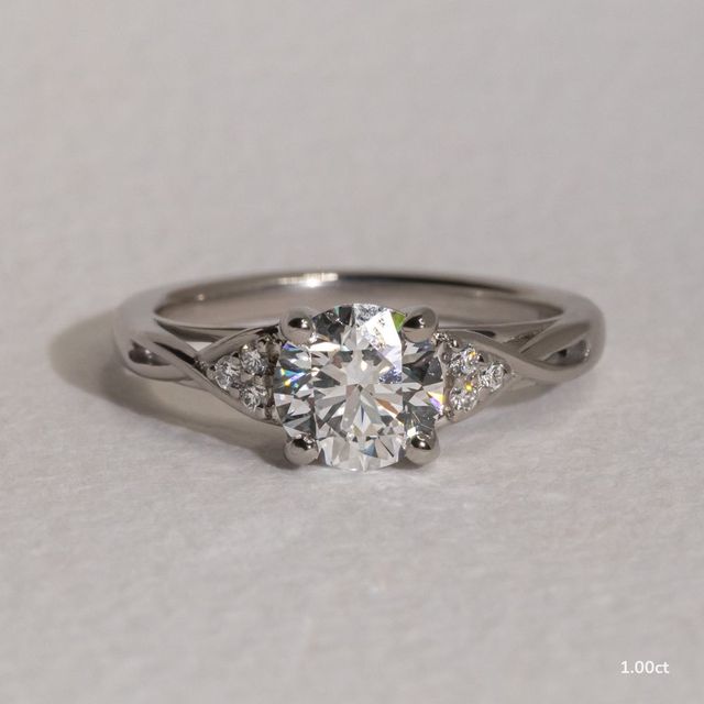 Fëa White Gold Celtic Engagement Ring