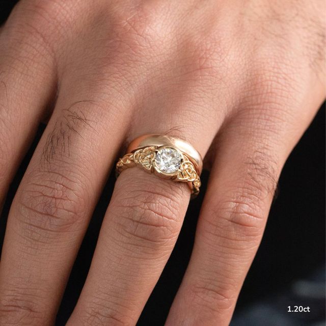 Béal Yellow Gold Men's Celtic Engagement Ring