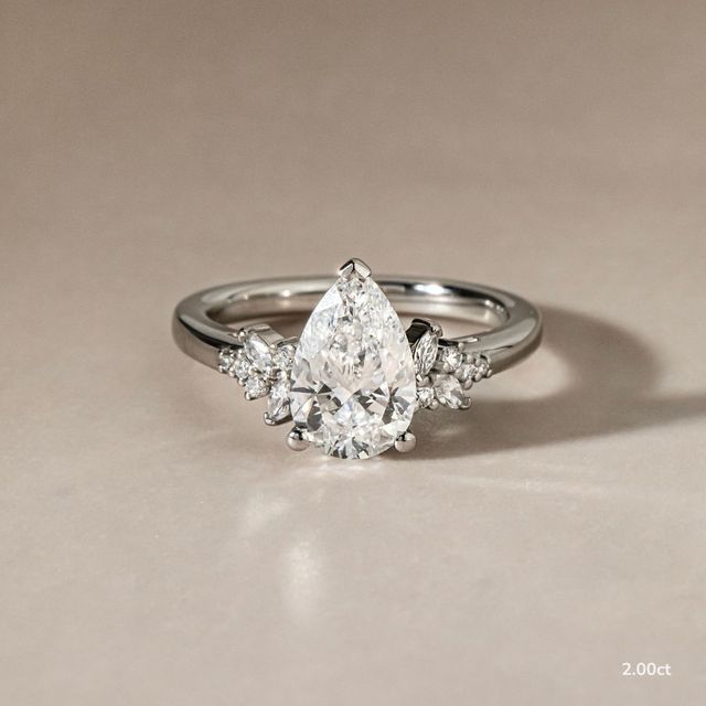 Sphinx White Gold Flower Engagement Ring