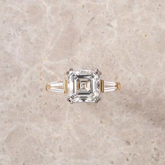 ASSCHER CUT DIAMOND RING