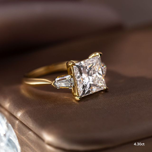 Winston Wed Fit Yellow Gold Trilogy Engagement Ring