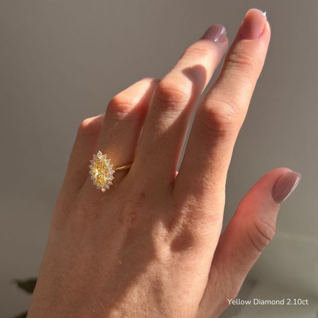 Windermere Yellow Gold Cluster Engagement Ring
