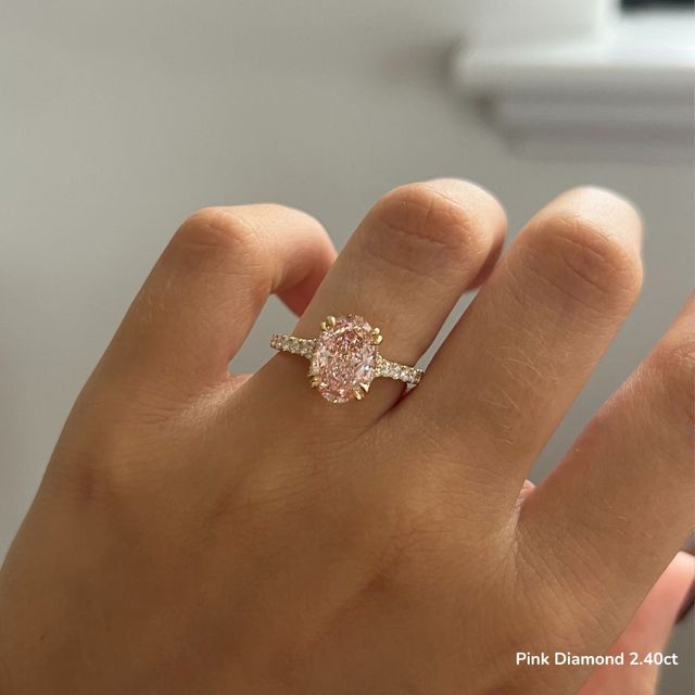 Fiara Yellow Gold Under Twisted Double Prong Engagement Ring