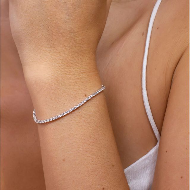 2.00 Ct Lab Grown Round Diamond Tennis Bracelet In White Gold