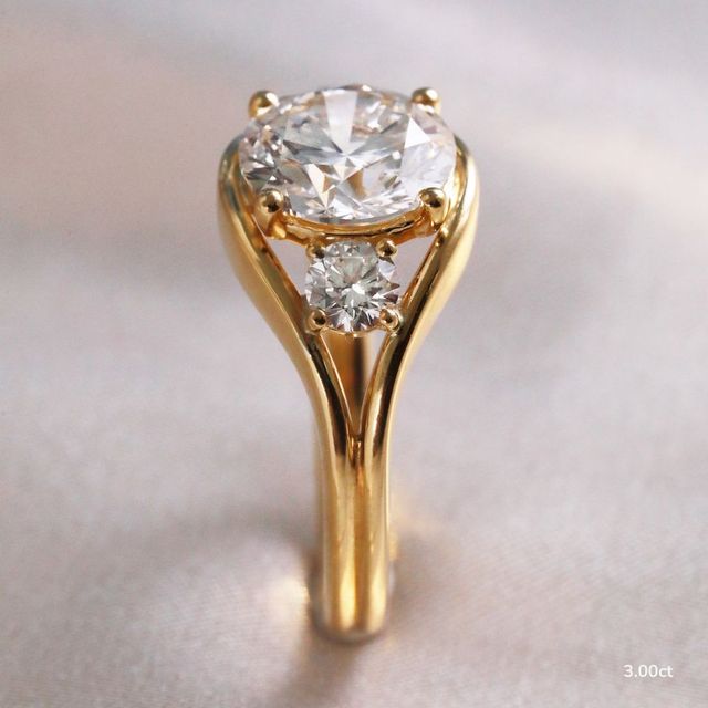 Serra Yellow Gold Semi Bezel Trilogy Engagement Ring