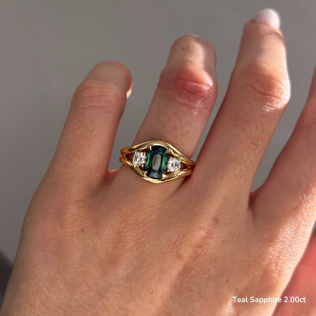 Serra Yellow Gold Semi Bezel Trilogy Engagement Ring