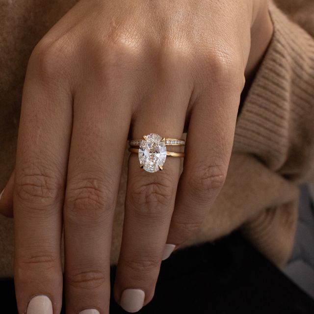 4 Carat Lab Grown Oval Cut Diamond Yellow Gold Una Solitaire Engagement Ring