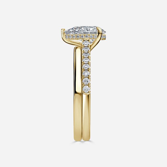 Aisha Yellow Gold Plain Band Bridal Set Engagement Ring