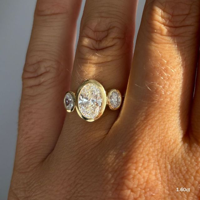 Varani Yellow Gold Rub-Over Three Stone Engagement Ring