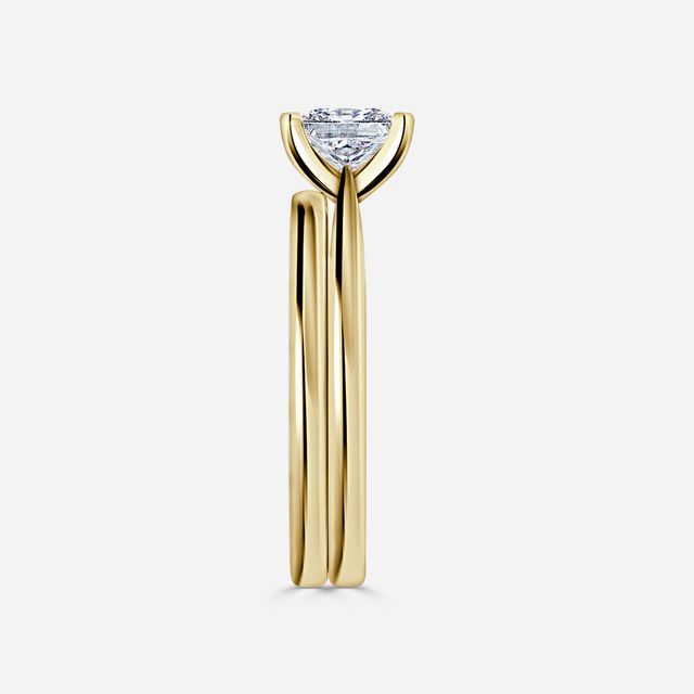 Firefly Solitaire Yellow Gold Plain Band Bridal Set Engagement Ring