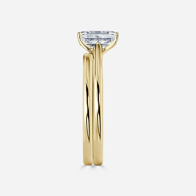 Jessie Solitaire Yellow Gold Plain Band Bridal Set Engagement Ring