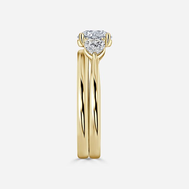Vivian Solitaire Yellow Gold Plain Band Bridal Set Engagement Ring