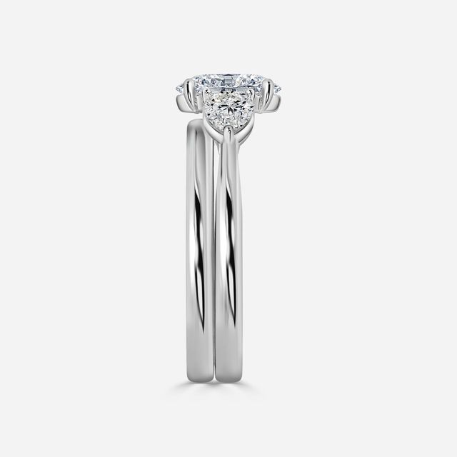 Vivian Solitaire Platinum Plain Band Bridal Set Engagement Ring
