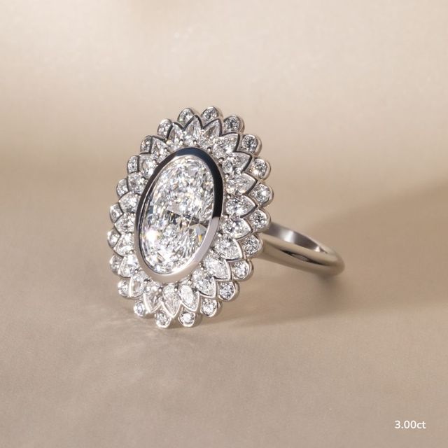 Aelios White Gold Floral Engagement Ring