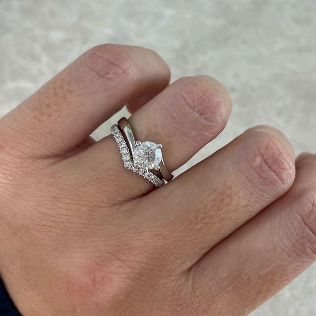 1 Carat Round Diamond Solitaire Engagement Ring - Jolene