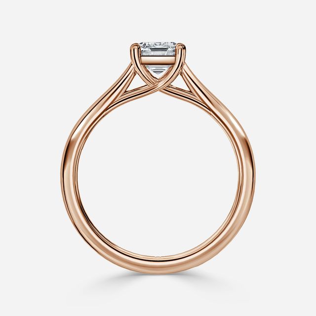 Sura Rose Gold Twisted Solitaire Engagement Ring