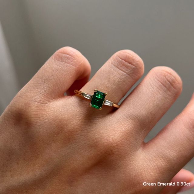 Leela Yellow Gold Trilogy Engagement Ring