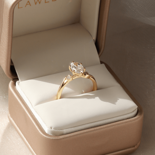 1.00ct Alani Yellow Gold Three Stone Twisted Band Engagement Ring Oval Lab Diamond