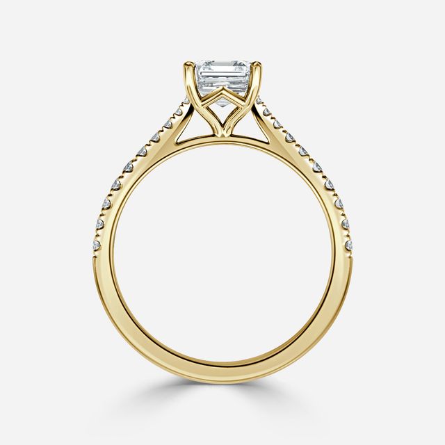 Tulip Pavé Yellow Gold Engagement Ring