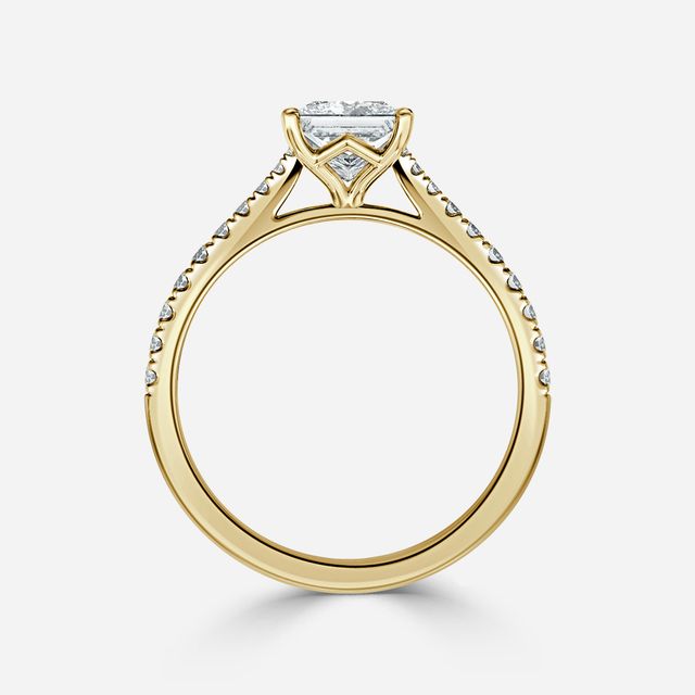 Tulip Pavé Yellow Gold Engagement Ring