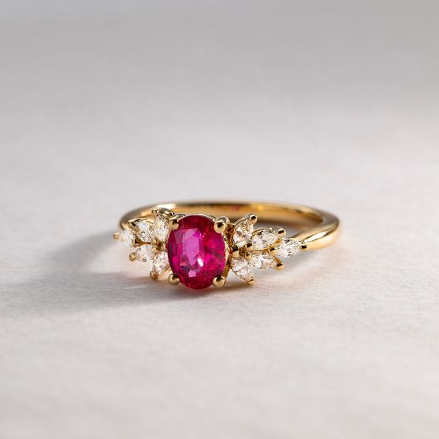 1 Carat Oval Ruby Diamond Trilogy Engagement Ring In Yellow Gold - Anastasia