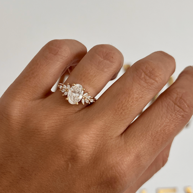 1.70 Carat Oval Cluster Ring In 18K Yellow Gold - Anastasia