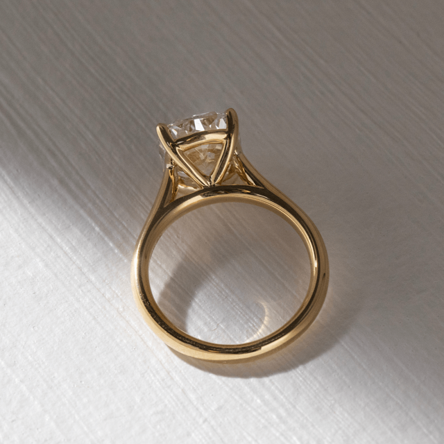 4 Carat Cushion Diamond Solitaire Engagement ring in 18k Yellow Gold - Avery