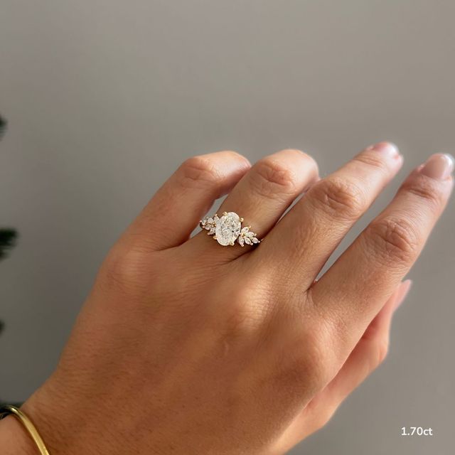 1.70 Carat Oval Cluster Ring In 18K Yellow Gold - Anastasia