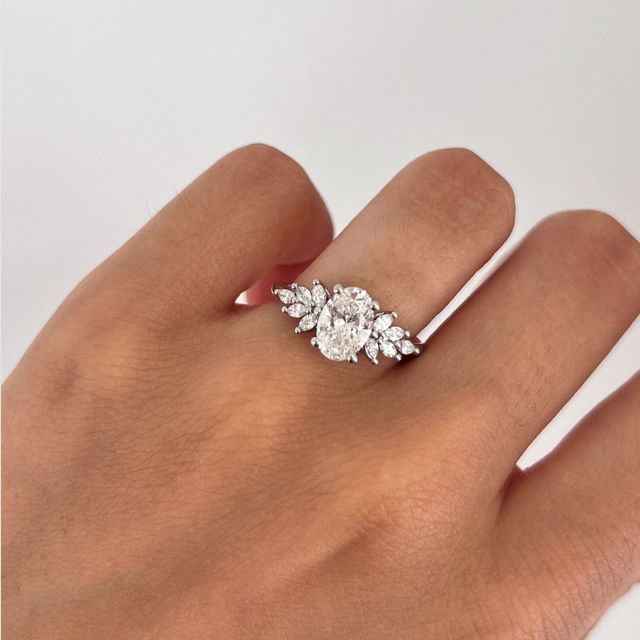 1.20 Carat Oval Cluster Ring In Platinum - Anastasia