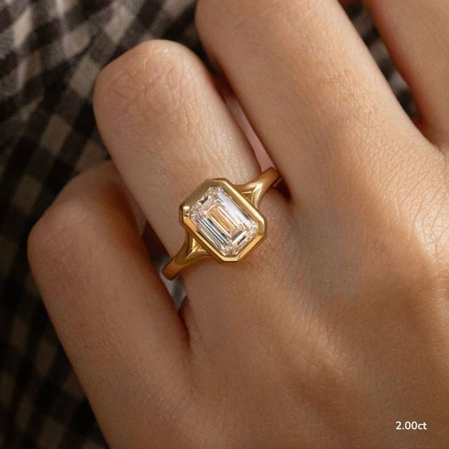 London Yellow Gold Solitaire Engagement Ring