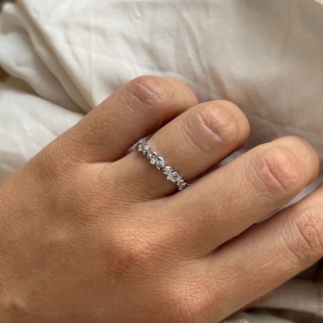 Ivy White Gold Diamond Wedding Ring