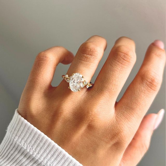 2.50 Carat Oval Cluster Ring In Yellow Gold - Morning Star