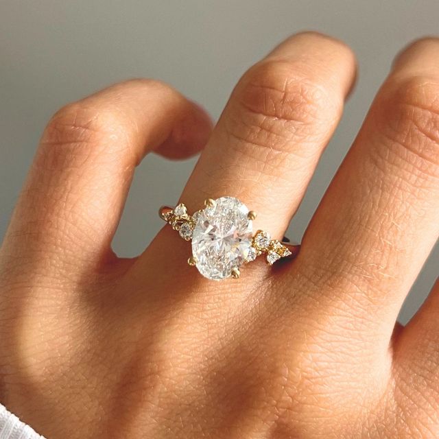 2.50 Carat Oval Cluster Ring In Yellow Gold - Morning Star