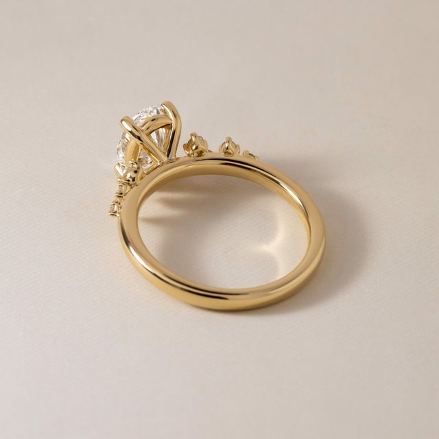 2.50 Carat Oval Cluster Ring In Yellow Gold - Morning Star
